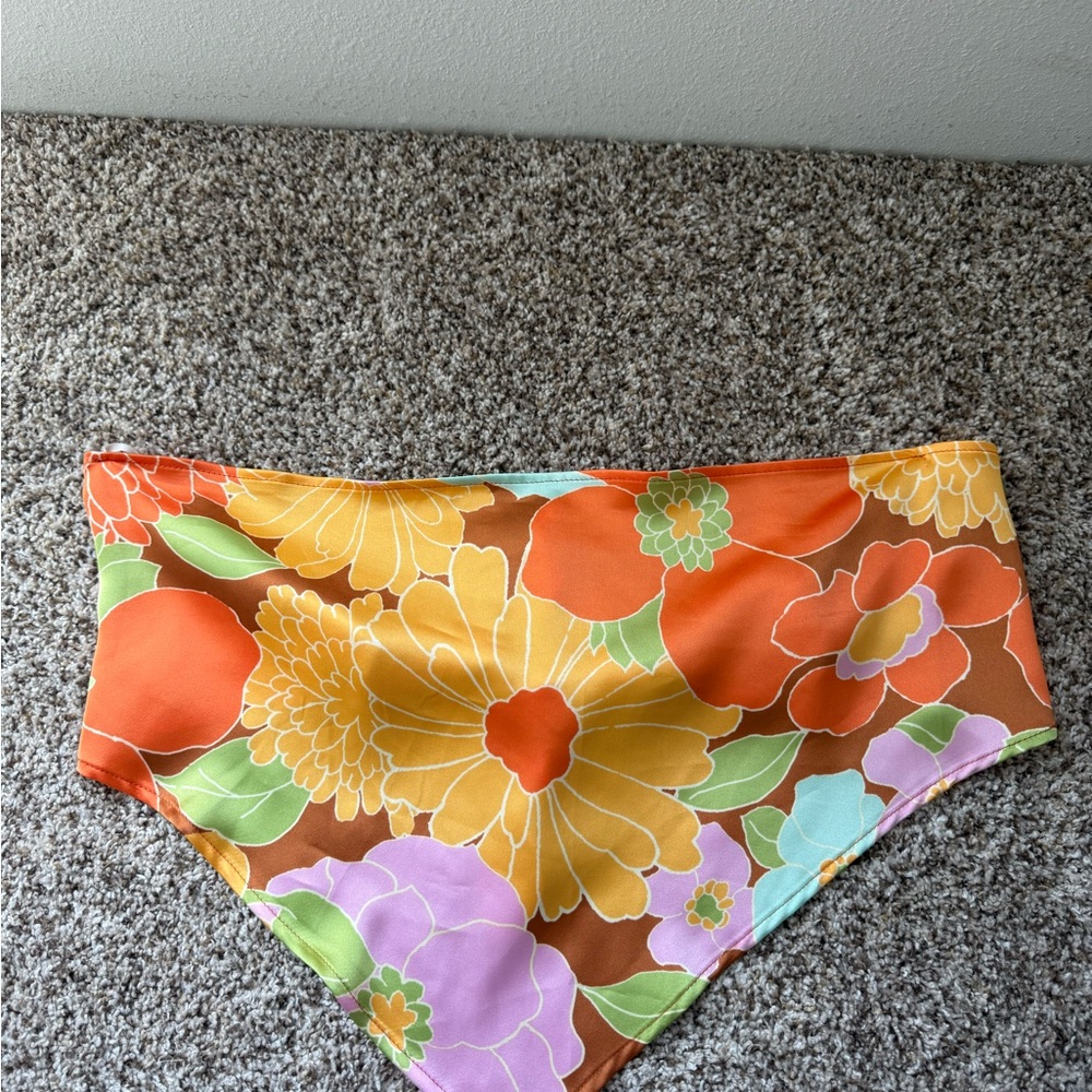 Forever 21 Floral Crop Top